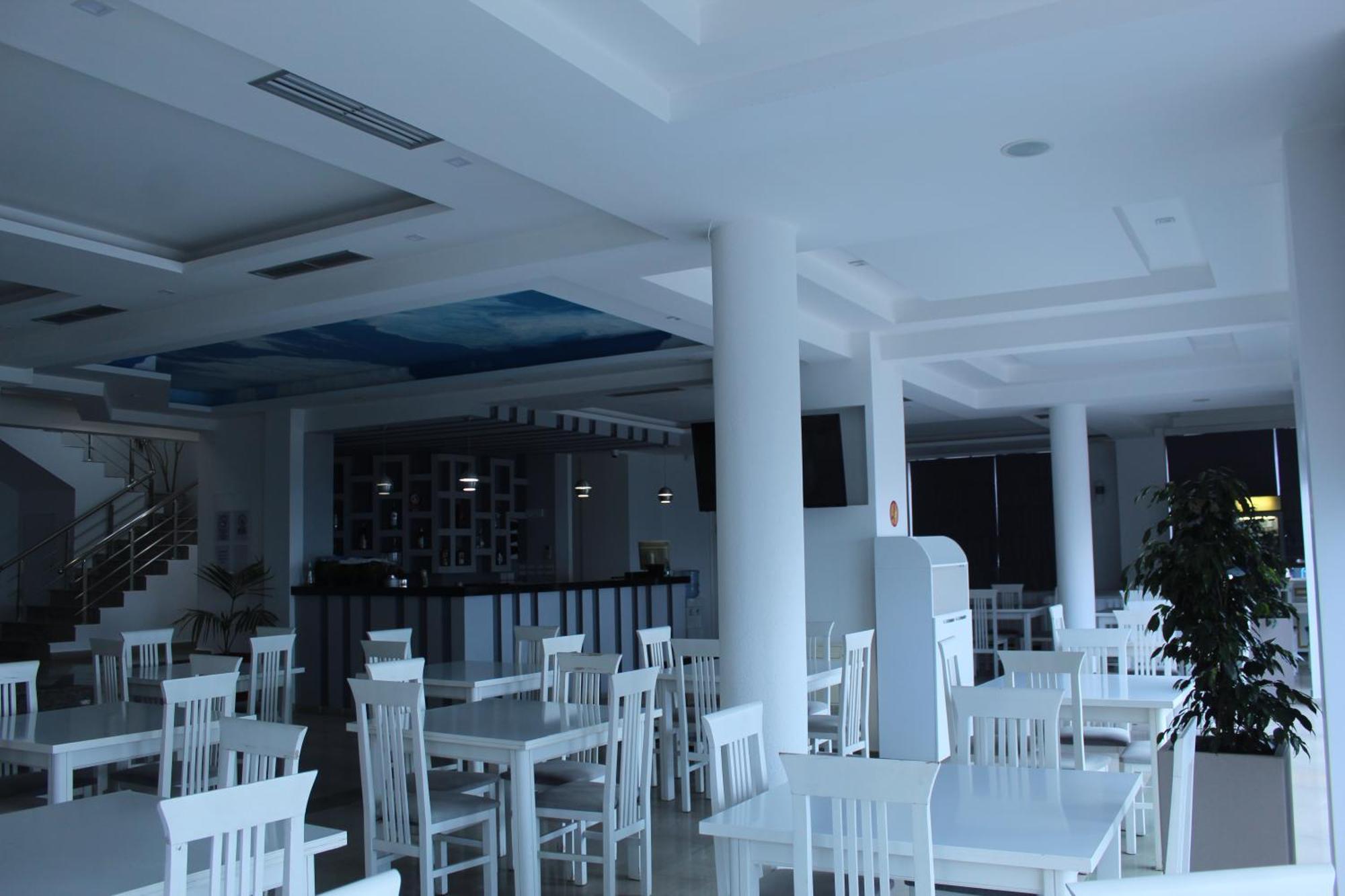 Hotel Agel Sarandë Exteriör bild