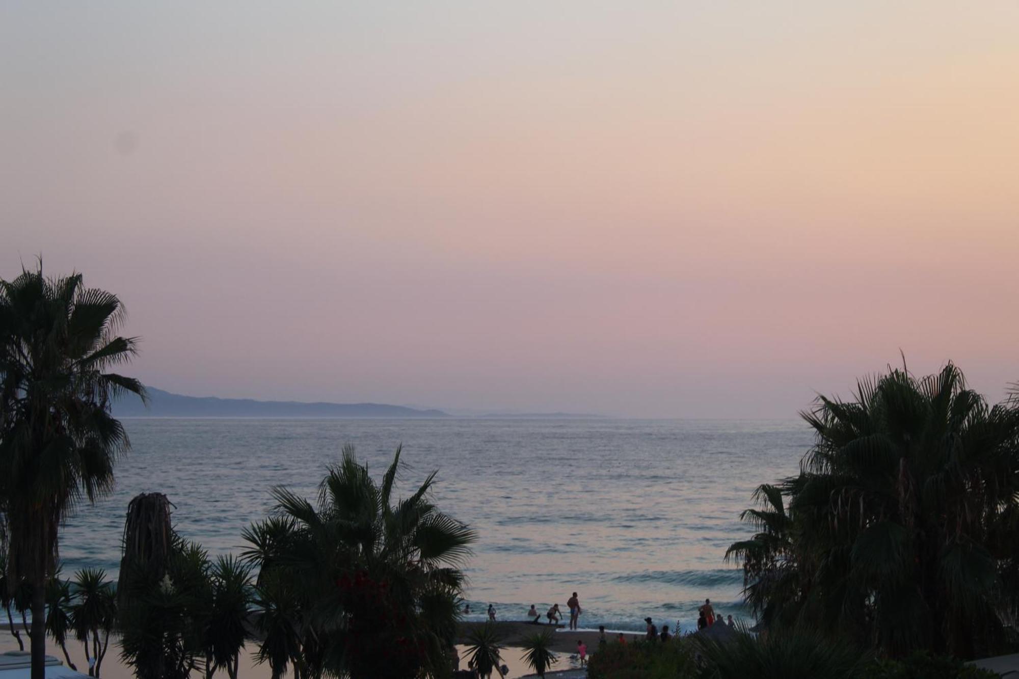 Hotel Agel Sarandë Exteriör bild