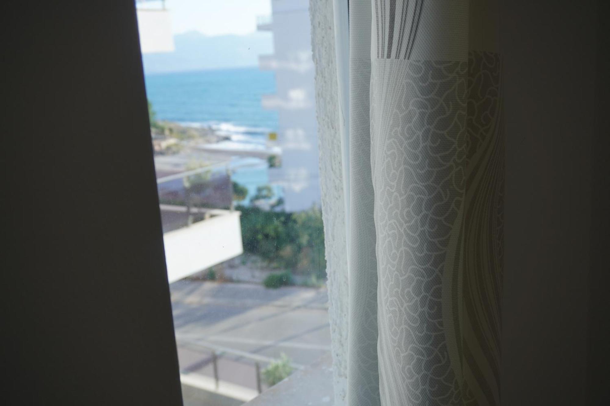 Hotel Agel Sarandë Exteriör bild